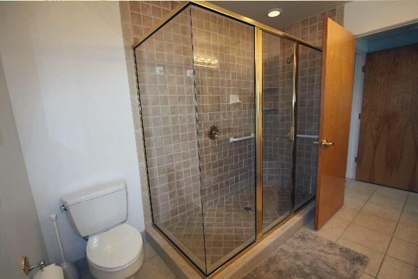 Serenity Four Bedroom Villa โฮล์มส์ บีช ภายนอก รูปภาพ